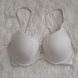 White Perfect Shape 32DD
